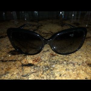 Juicy couture sunglasses with case